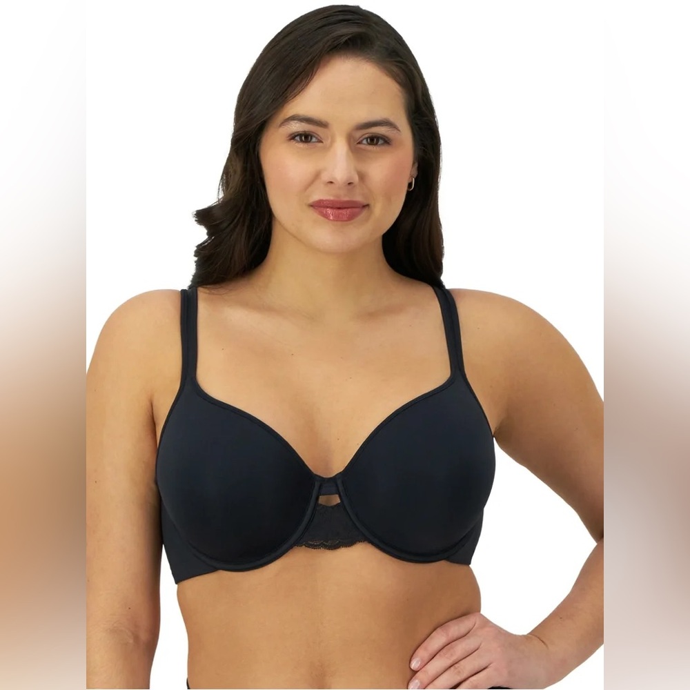 Bali Women’s Beautifully You Convertible Underwire Lightweight T-Shirt Bra Black